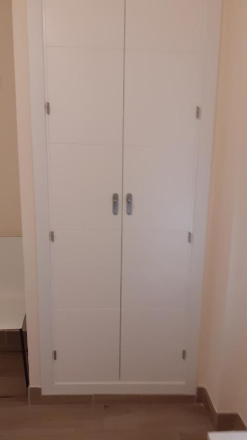 Amplio Piso Al Lado De La Playa En Nerja公寓 外观 照片